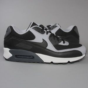 Nike Airmax 90 Essential Size 11 Mens New With Box
